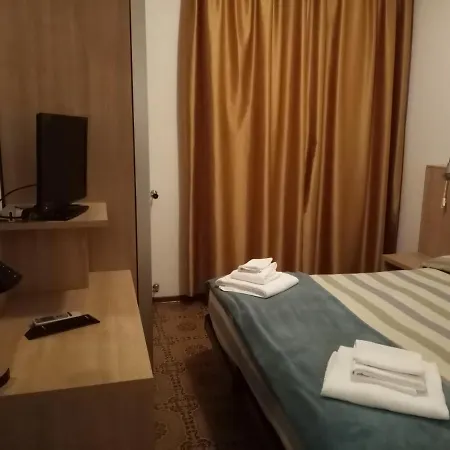 Otel Enrica 3*
