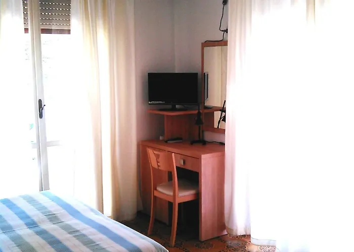 Enrica Hotel