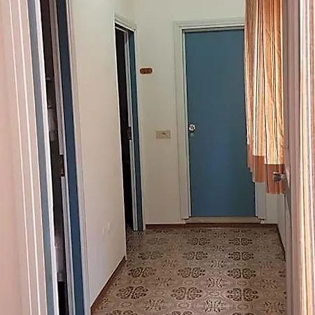 Enrica Hotel 3*