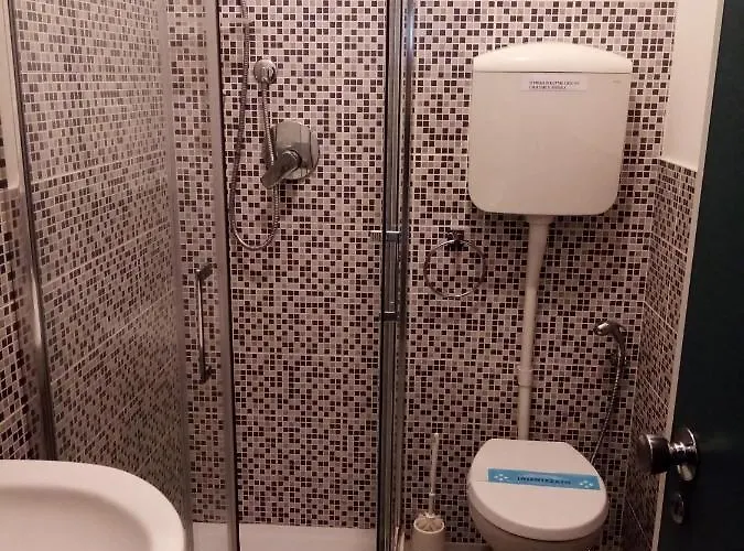 Enrica Ξενοδοχείο Τσέρβια